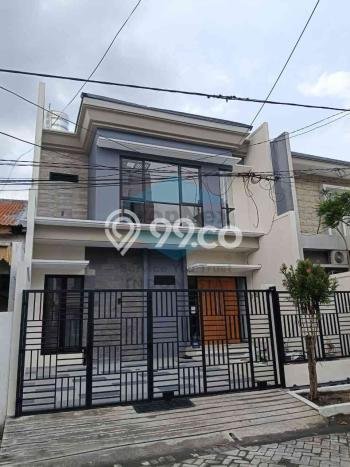 For Sale! Premium House LT 120m2 Desain Elegan di Manyar For Sale! Premium House LT 120m2 Desain Elegan di Manyar