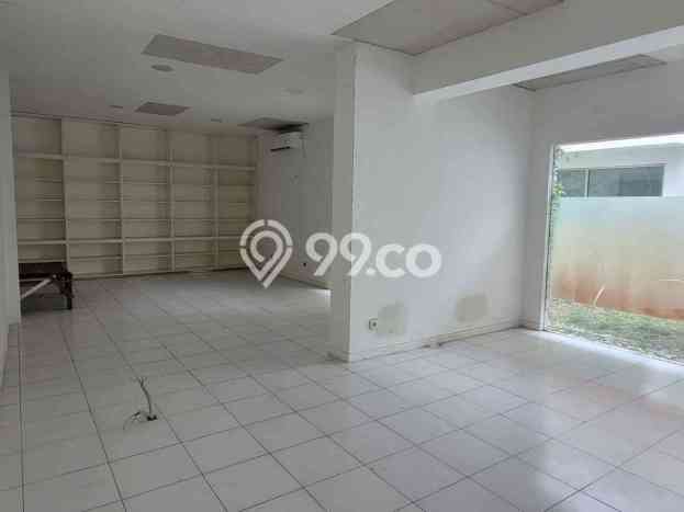 FOR RENT! Komersial di Surabaya Kota Cocok untuk Bisnis 450m2 FOR RENT! Komersial di Surabaya Kota Cocok untuk Bisnis 450m2