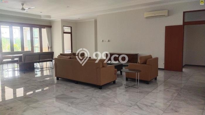 Ready to Use! Premium House LT 1025m2 Desain Modern di Cipete Ready to Use! Premium House LT 1025m2 Desain Modern di Cipete