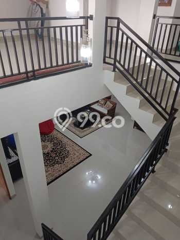 Rumah Luxury Modern Tanpa Renovasi di Pekayon Bekasi Rumah Luxury Modern Tanpa Renovasi di Pekayon Bekasi