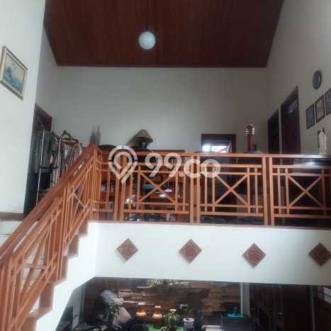 Dijual Hunian Mewah dengan Fasilitas Sekitar Komplit di Duren Sawit, Jakarta Timur Dijual Hunian Mewah dengan Fasilitas Sekitar Komplit di Duren Sawit, Jakarta Timur