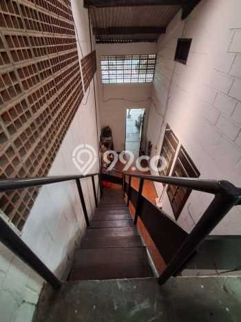 Rumah Strategis Minimalis Lb 140m2 di Pondokmelati, Bekasi Rumah Strategis Minimalis Lb 140m2 di Pondokmelati, Bekasi