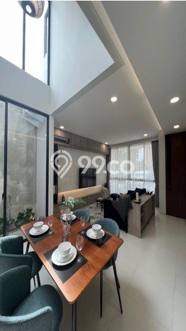 For Sale Rumah Mewah Exclusive di Cilandak, Jakarta Selatan For Sale Rumah Mewah Exclusive di Cilandak, Jakarta Selatan