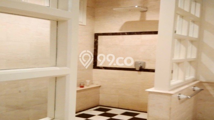 Siap Huni Rumah Mewah 4 Kamar di Pasar Minggu Dekat ke Mana Pun Siap Huni Rumah Mewah 4 Kamar di Pasar Minggu Dekat ke Mana Pun