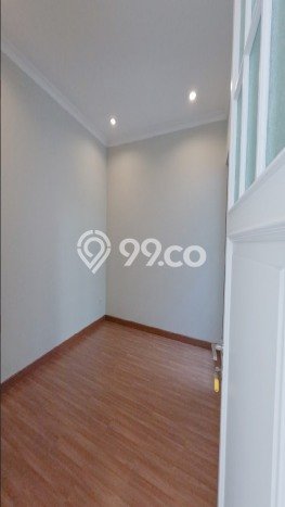 Siap Huni Rumah Mewah 4 Kamar di Cilandak Dekat ke Mana Pun Siap Huni Rumah Mewah 4 Kamar di Cilandak Dekat ke Mana Pun