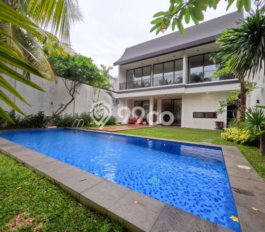 Rumah Elit LB 500m2 Siap Huni Desain Elegan di Kemang, Jakarta Selatan Rumah Elit LB 500m2 Siap Huni Desain Elegan di Kemang, Jakarta Selatan