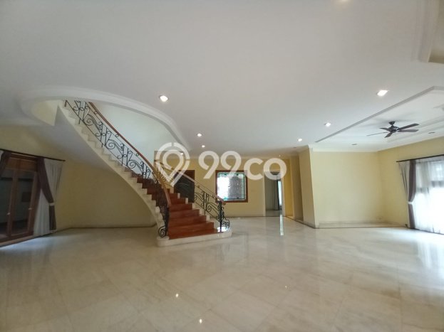 Rumah sewa siap huni 5 KT di Pondok Indah, Jakarta Selatan Rumah sewa siap huni 5 KT di Pondok Indah, Jakarta Selatan