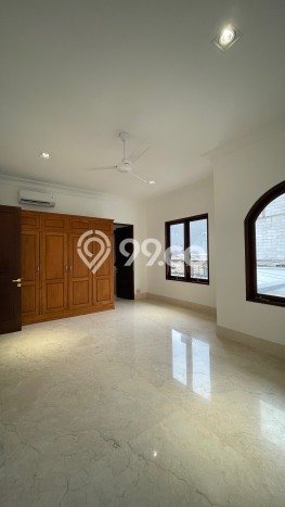 Rumah Elit Modern Siap Huni di Kemang Jakarta Selatan Rumah Elit Modern Siap Huni di Kemang Jakarta Selatan