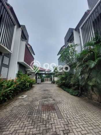 Jarang Ada! Rumah Sewa 4 Kamar Bagus Siap Huni Kemang Jarang Ada! Rumah Sewa 4 Kamar Bagus Siap Huni Kemang
