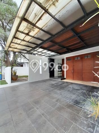 Rumah Elit Modern Tanpa Renovasi di Kemang Jakarta Selatan Rumah Elit Modern Tanpa Renovasi di Kemang Jakarta Selatan