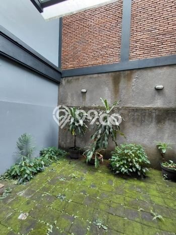 Hunian Elit LB 256m2 Siap Huni Desain Elegan di Cipete, Jakarta Selatan Hunian Elit LB 256m2 Siap Huni Desain Elegan di Cipete, Jakarta Selatan