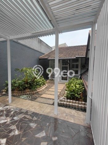 Rumah sewa siap pakai 4 KT di Pondok Indah, Jakarta Selatan Rumah sewa siap pakai 4 KT di Pondok Indah, Jakarta Selatan