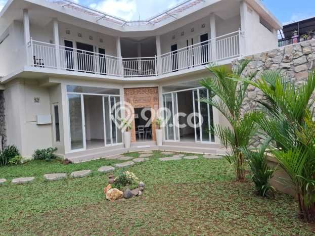 Dijual Vila di , Dimensi 305m2m², Lingkungan tenang untuk keluarga Dijual Vila di , Dimensi 305m2m², Lingkungan tenang untuk keluarga