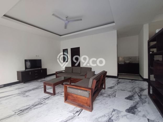 Vila di , Luas 250m2m², Area Nyaman Vila di , Luas 250m2m², Area Nyaman
