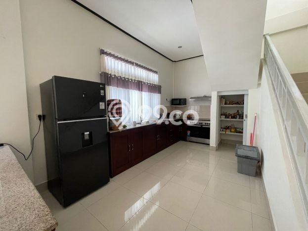 Vila di Kediri, Area 900m2m², Lokasi Premium Vila di Kediri, Area 900m2m², Lokasi Premium