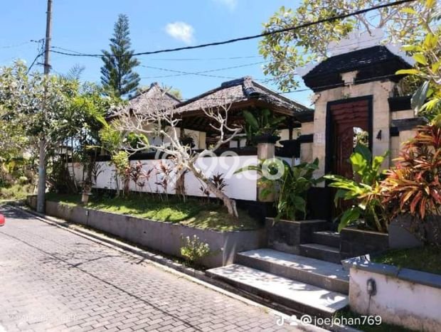 Ready to Use! Premium House LT 300m2 Desain Elegan di Ungasan Ready to Use! Premium House LT 300m2 Desain Elegan di Ungasan