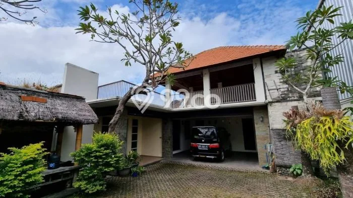 For Sale! Premium House LT 350m2 Desain Modern di Kesiman For Sale! Premium House LT 350m2 Desain Modern di Kesiman