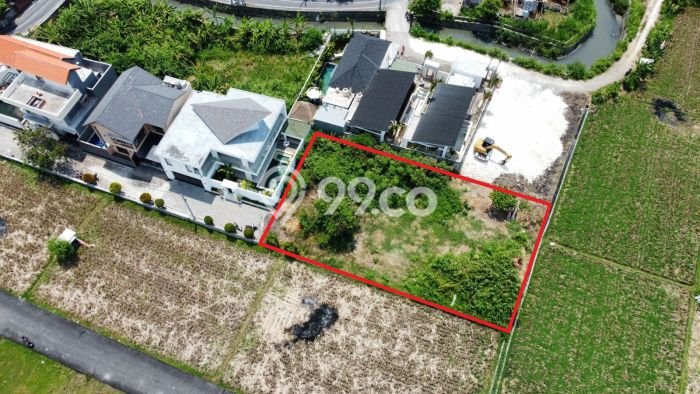 Tanah Kavling Dijual di Seminyak, Badung dengan Luas Tanah 800m2 Tanah Kavling Dijual di Seminyak, Badung dengan Luas Tanah 800m2