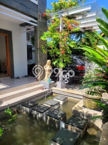 For Sale! Luxury House LT 328m2 Desain Elegan di Umalas For Sale! Luxury House LT 328m2 Desain Elegan di Umalas