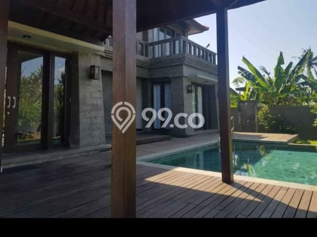 Rumah Mewah LB 550m2 Siap Huni Desain Elegan di Pering, Gianyar Rumah Mewah LB 550m2 Siap Huni Desain Elegan di Pering, Gianyar