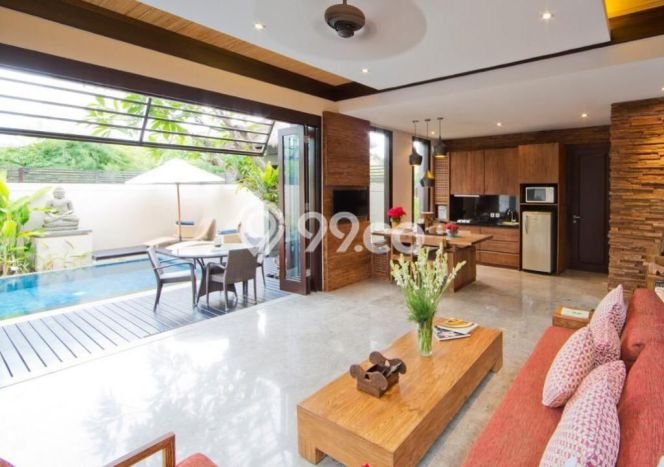 For Sale! Luxury House LT 300m2 Desain Elegan di Seminyak For Sale! Luxury House LT 300m2 Desain Elegan di Seminyak