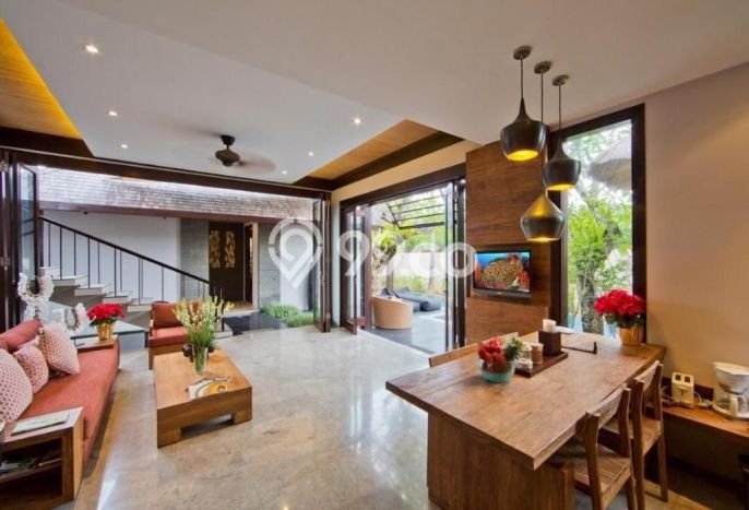 For Sale! Luxury House LT 300m2 Desain Elegan di Seminyak For Sale! Luxury House LT 300m2 Desain Elegan di Seminyak