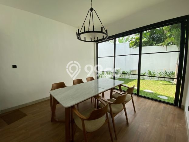 LOKASI STRATEGIS! Vila Kawasan , Ukuran 200m2m², Pemandangan Menarik sekitar LOKASI STRATEGIS! Vila Kawasan , Ukuran 200m2m², Pemandangan Menarik sekitar
