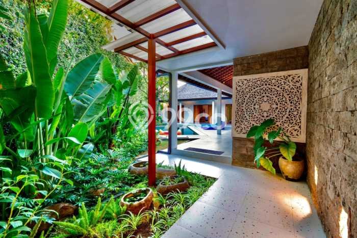 Bisnis Menjanjikan! Vila di , Area 500m2m², Posisi Premium Bisnis Menjanjikan! Vila di , Area 500m2m², Posisi Premium