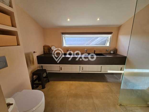 Vila di , Luas 273m2m², Cocok untuk hunian Anda Vila di , Luas 273m2m², Cocok untuk hunian Anda