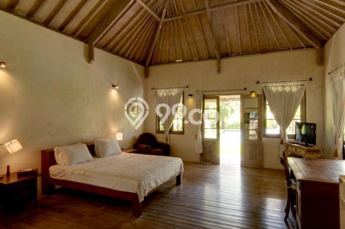 PELUANG INVESTASI! Vila Kawasan , Area 2400m2m², ROI Menjanjikan PELUANG INVESTASI! Vila Kawasan , Area 2400m2m², ROI Menjanjikan
