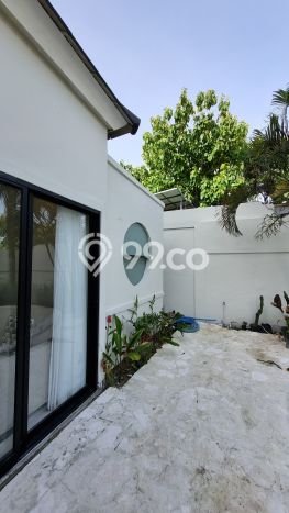Rumah Elit LB 180m2 Siap Pakai Desain Elegan di Nusa Dua, Badung Rumah Elit LB 180m2 Siap Pakai Desain Elegan di Nusa Dua, Badung