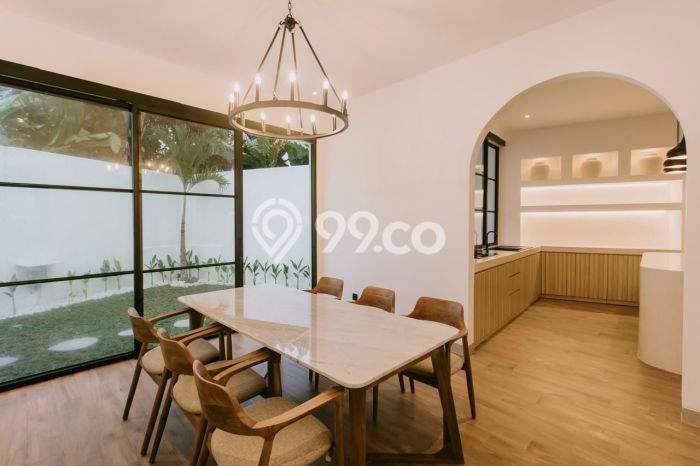 LOKASI STRATEGIS! Vila Kawasan , Ukuran 200m2m², Pemandangan Menarik sekitar LOKASI STRATEGIS! Vila Kawasan , Ukuran 200m2m², Pemandangan Menarik sekitar