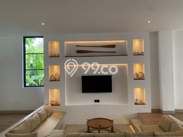 LOKASI STRATEGIS! Vila Kawasan , Ukuran 200m2m², Pemandangan Menarik sekitar LOKASI STRATEGIS! Vila Kawasan , Ukuran 200m2m², Pemandangan Menarik sekitar