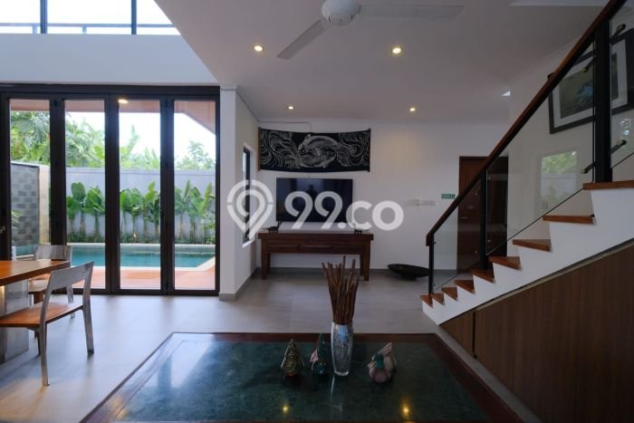 Hunian Mewah LB 292m2 Siap Huni Desain Elegan di Kerobokan, Badung Hunian Mewah LB 292m2 Siap Huni Desain Elegan di Kerobokan, Badung