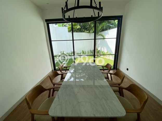 LOKASI STRATEGIS! Vila Kawasan , Ukuran 200m2m², Pemandangan Menarik sekitar LOKASI STRATEGIS! Vila Kawasan , Ukuran 200m2m², Pemandangan Menarik sekitar