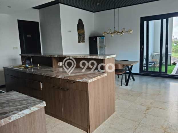 Vila Kawasan , Luas 568m2m², Area Premium Vila Kawasan , Luas 568m2m², Area Premium