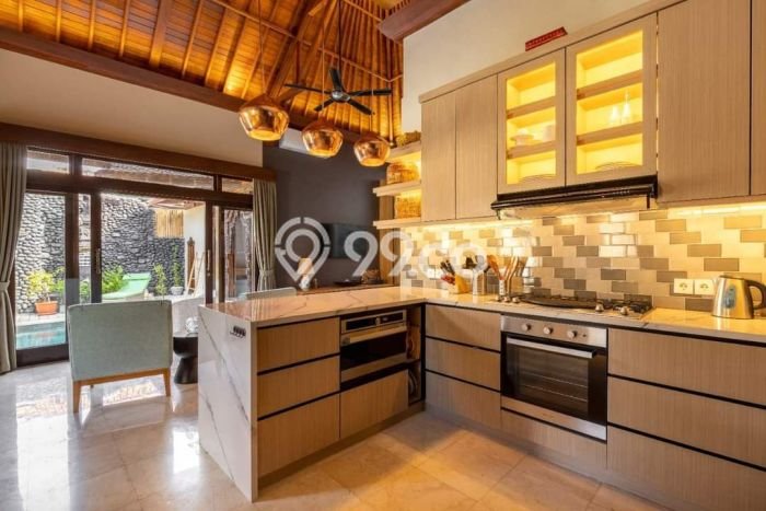 For Sale! Premium House LT 295m2 Desain Elegan di Sanur For Sale! Premium House LT 295m2 Desain Elegan di Sanur