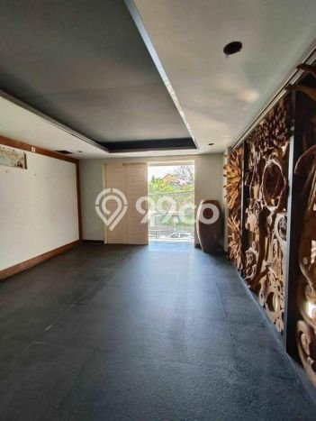 For Sale! Luxury House LT 250m2 Desain Modern di Renon For Sale! Luxury House LT 250m2 Desain Modern di Renon