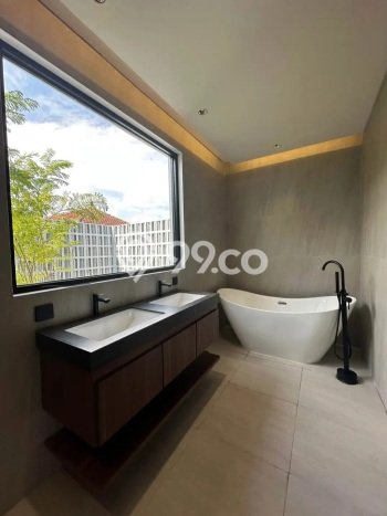 Peluang Bisnis! Vila Kawasan , Luas 125m2m², Area Strategis dengan nilai tinggi Peluang Bisnis! Vila Kawasan , Luas 125m2m², Area Strategis dengan nilai tinggi