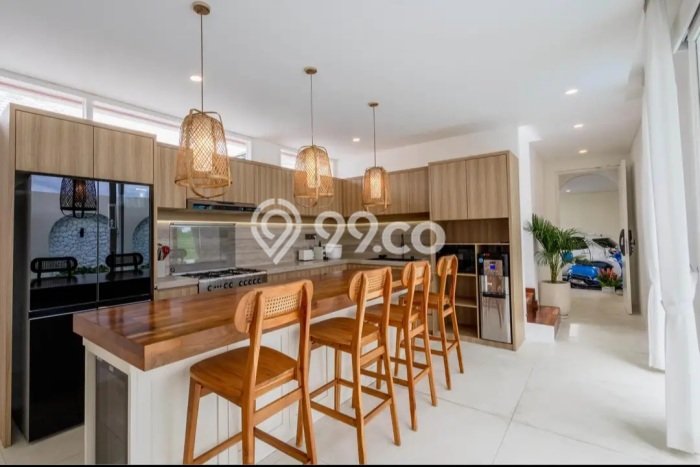 Vila Asri Kawasan , Area 200m2m², Dekat ke berbagai kebutuhan Vila Asri Kawasan , Area 200m2m², Dekat ke berbagai kebutuhan