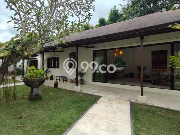 Vila Berkualitas Kawasan , Dimensi 1240m2m², Lokasi Strategis dengan jalan mudah Vila Berkualitas Kawasan , Dimensi 1240m2m², Lokasi Strategis dengan jalan mudah