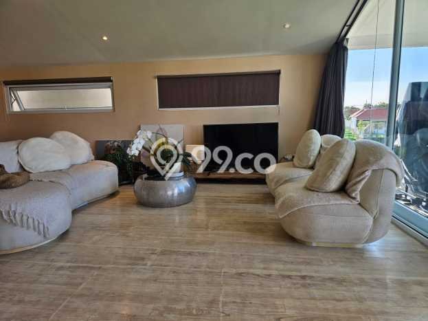 Vila di , Luas 273m2m², Cocok untuk hunian Anda Vila di , Luas 273m2m², Cocok untuk hunian Anda