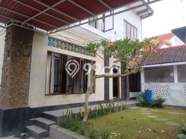 Vila di , Luas 250m2m², Area Nyaman Vila di , Luas 250m2m², Area Nyaman