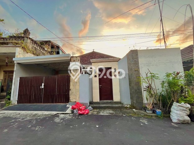 Dijual Rumah Eksklusif 4 KT di Ubung Kaja, Denpasar Dijual Rumah Eksklusif 4 KT di Ubung Kaja, Denpasar