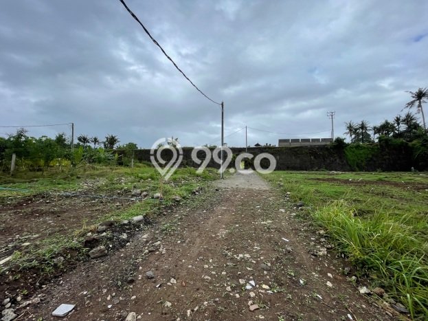 Tanah Dijual Area Strategis di Pering Gianyar 101m2 Tanah Dijual Area Strategis di Pering Gianyar 101m2