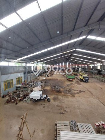 Gudang Strategis Kawasan Gede Bage, Luas 2500m², Akses Mainroad, Ramai Gudang Strategis Kawasan Gede Bage, Luas 2500m², Akses Mainroad, Ramai