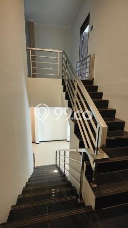 Rumah Eksklusif Dijual LT 300m2 di Bojongloa Kidul, Bandung Rumah Eksklusif Dijual LT 300m2 di Bojongloa Kidul, Bandung