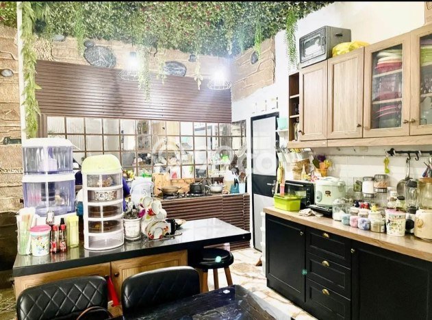 Dijual Rumah Luas Elegan Dengan View Eksklusif di Buah Batu, Bandung Dijual Rumah Luas Elegan Dengan View Eksklusif di Buah Batu, Bandung