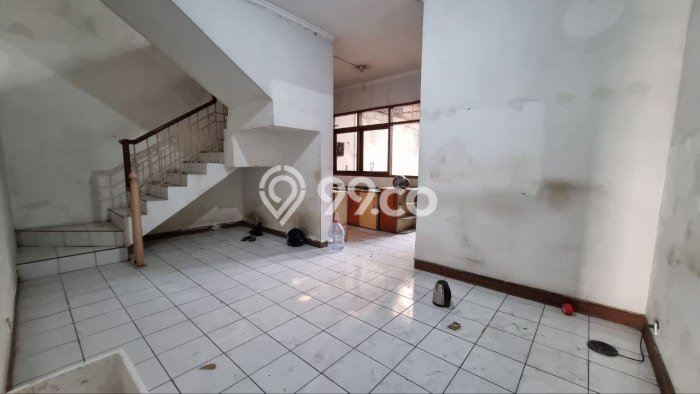 Ruko Bagus Dijual LB 200m2 Lokasi Strategis Bandung Area Cocok untuk Berbisnis Ruko Bagus Dijual LB 200m2 Lokasi Strategis Bandung Area Cocok untuk Berbisnis