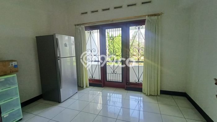 Jual Rumah Luas Megah Dengan View Cantik di Bojongloa, Bandung Jual Rumah Luas Megah Dengan View Cantik di Bojongloa, Bandung